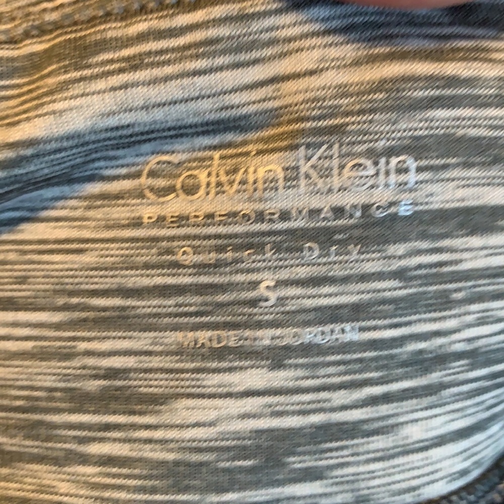 Calvin Klein performance - Picture 4 of 9